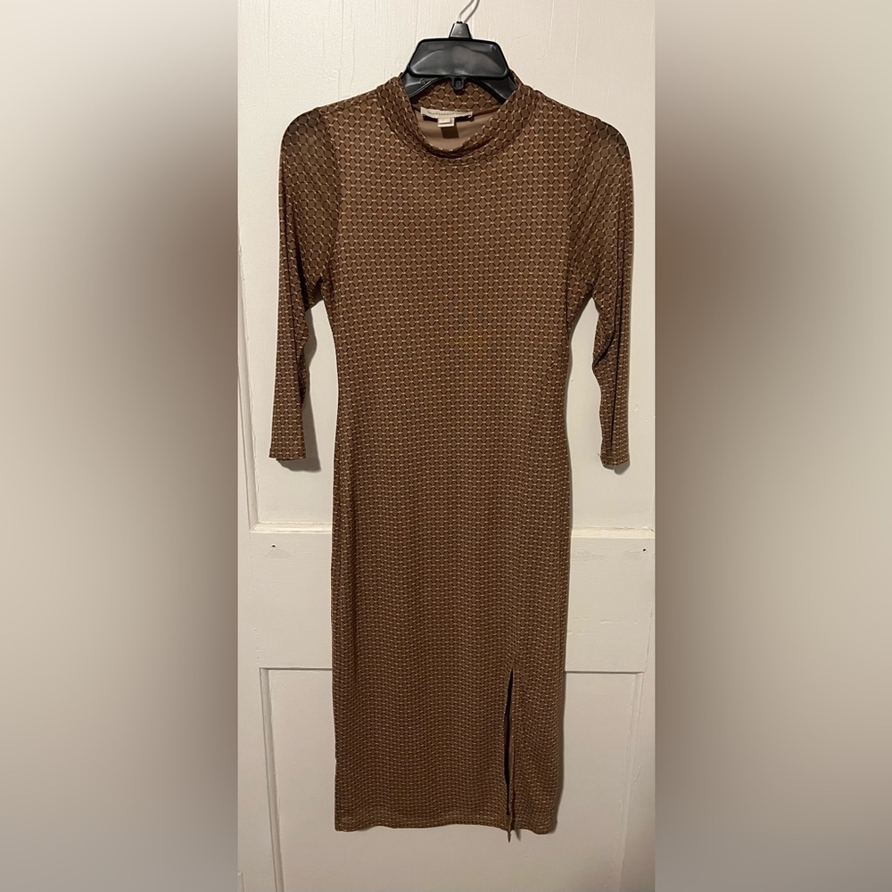 NWOT Monteau Los Angeles Elegant Brown Patterned Long Dress Size Small